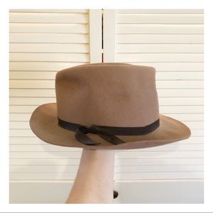 Vintage Columbia Sportswear Wool Hat